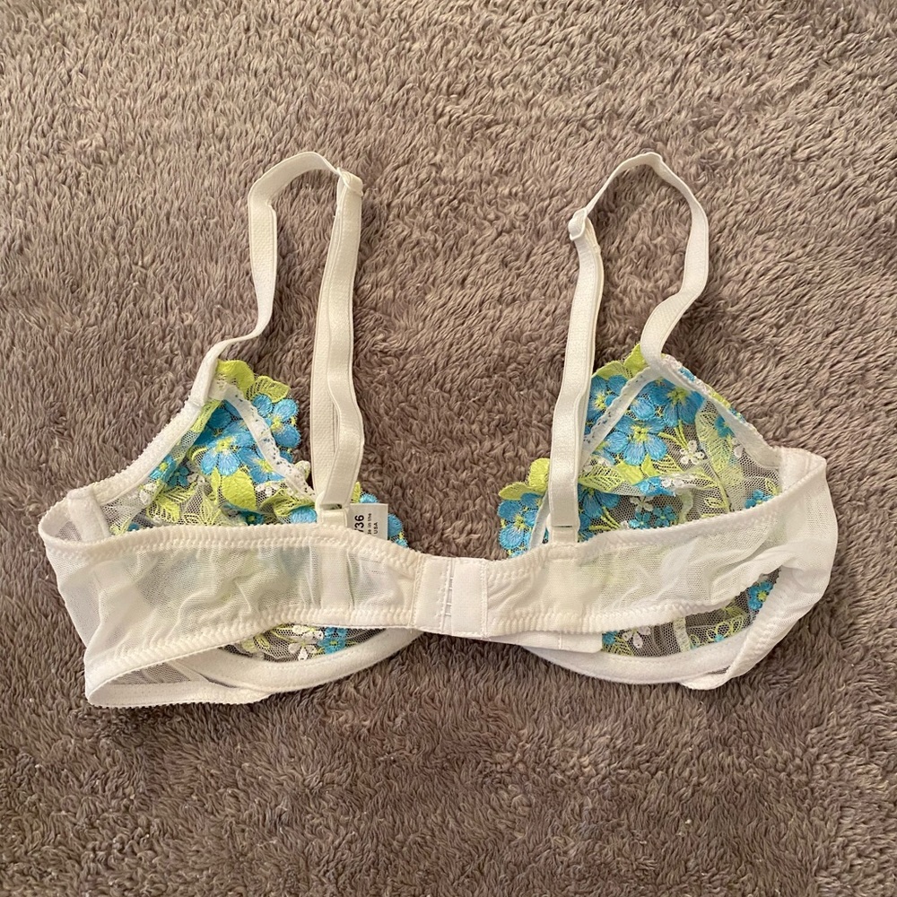 Hanky Panky Embroidered Lace Underwire Bralette - Picture 4 of 4